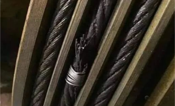 無(wú)知操作，事故誰(shuí)擔(dān)？